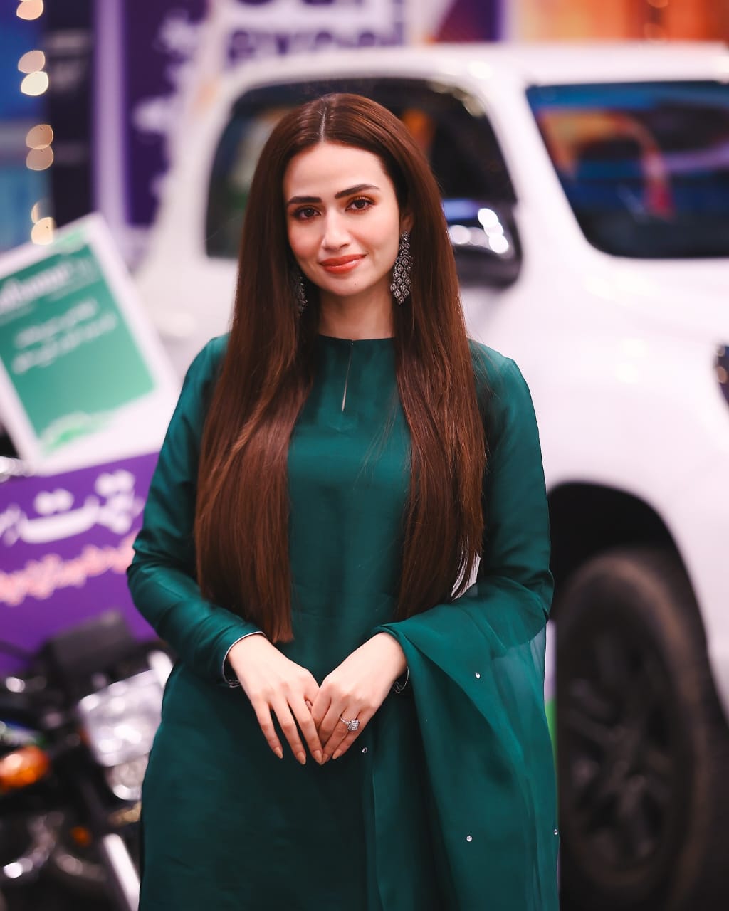 QF- ZAHRA VI STITCH