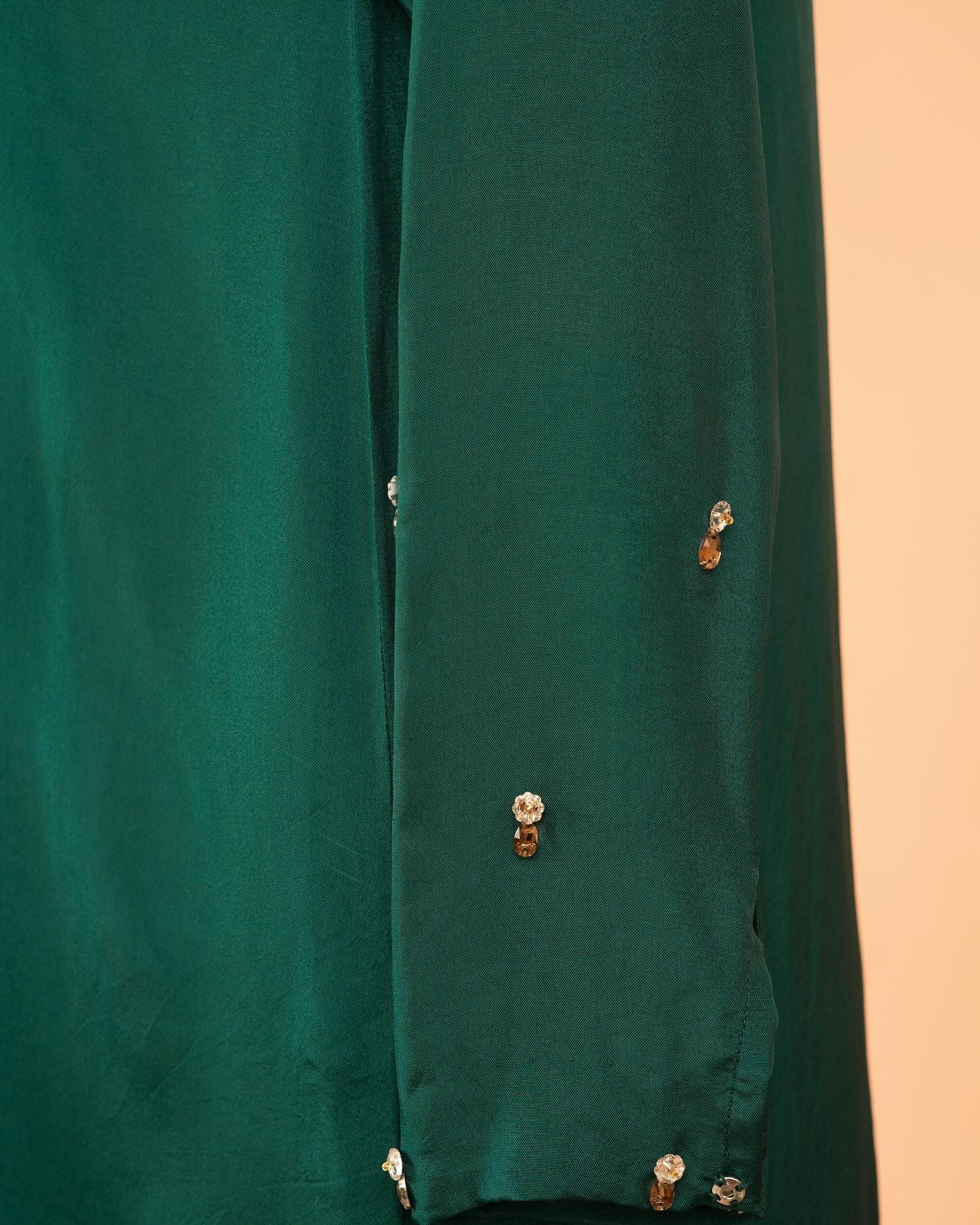 QAFLA COLLECTION NURAH UNSTITCHED