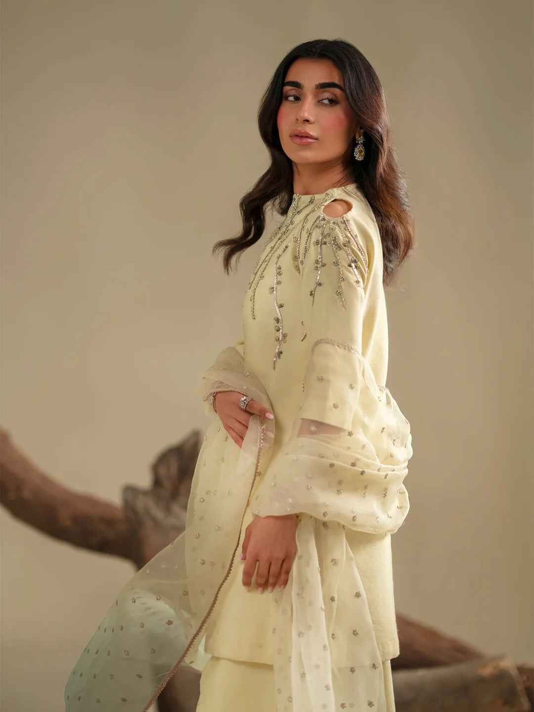 QAFLA COLLECTION AROHA UNSTITCHED