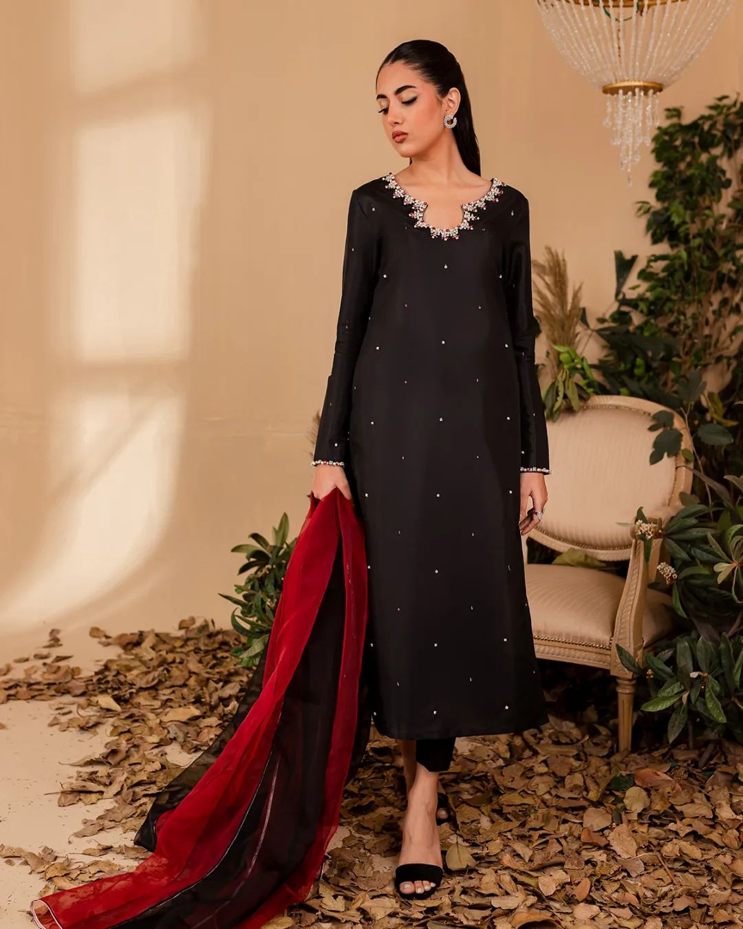 QAFLA COLLECTION  INAYAA UNSTITCHED