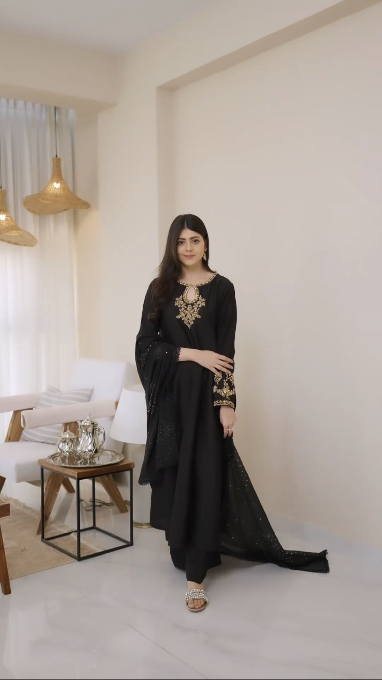 QAFLA COLLECTION  MUSHK  UNSTITCHED