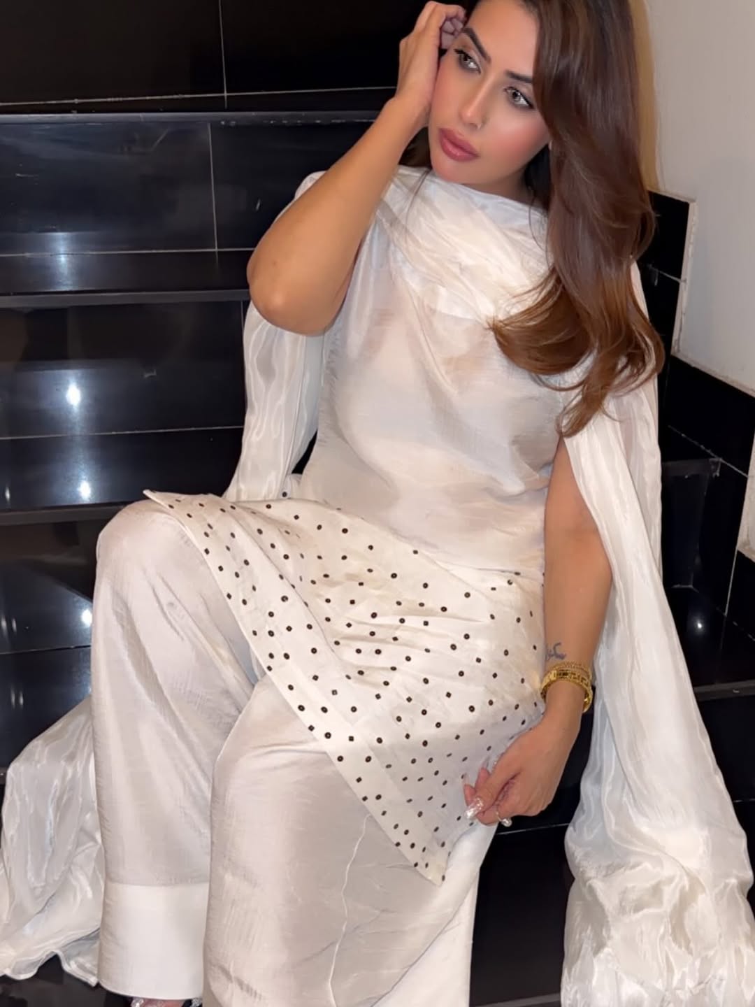 QAFLA COLLECTION CHADNI UNSTITCHED