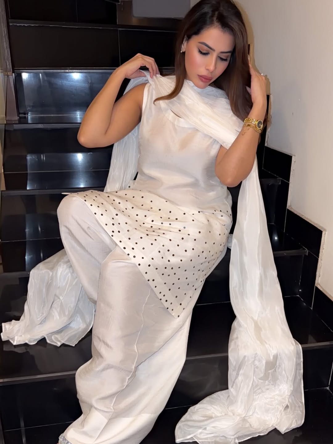 QAFLA COLLECTION CHADNI UNSTITCHED