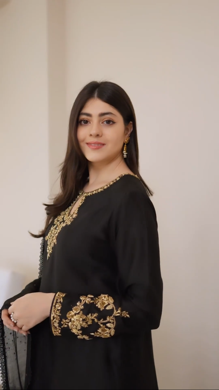 QAFLA COLLECTION  MUSHK  UNSTITCHED