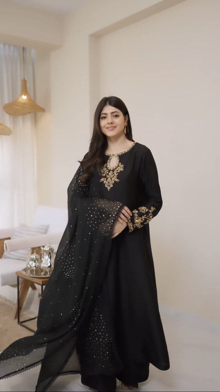 QAFLA COLLECTION  MUSHK  UNSTITCHED