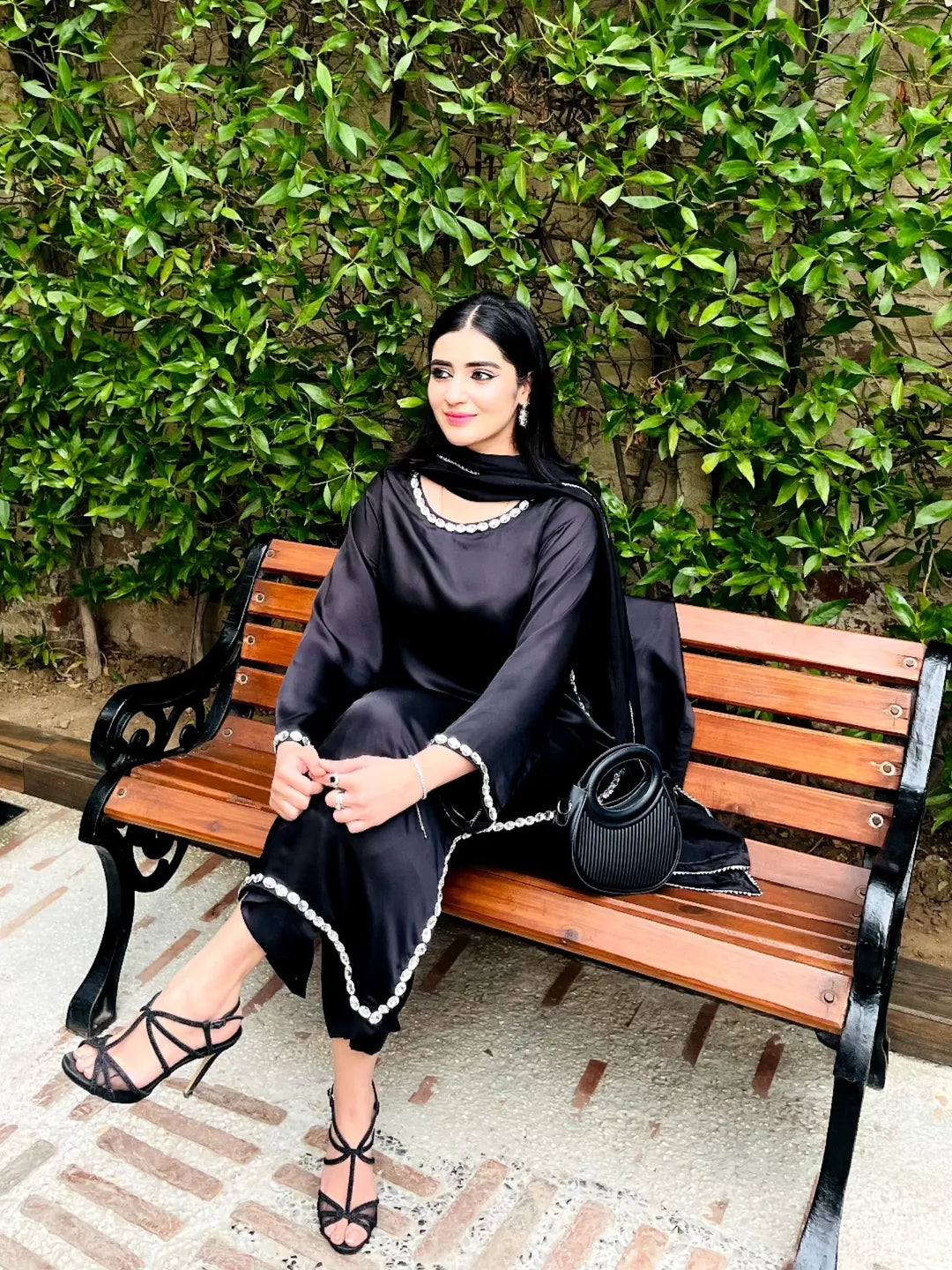 QAFLA COLLECTION ROHANI UNSTICHED