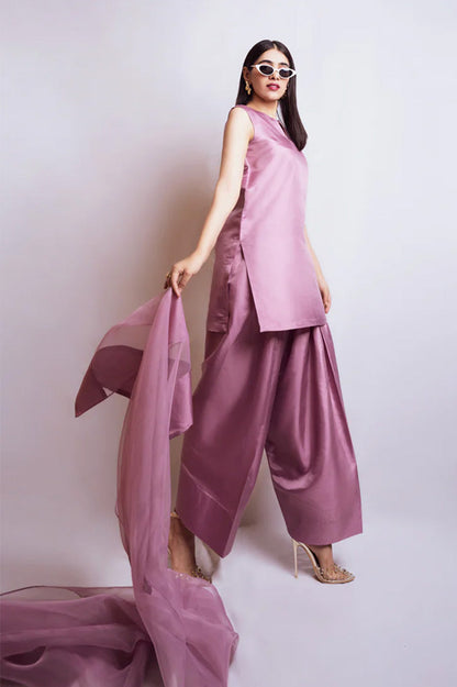 QF-  ZAHRA TEA PINK STITCH