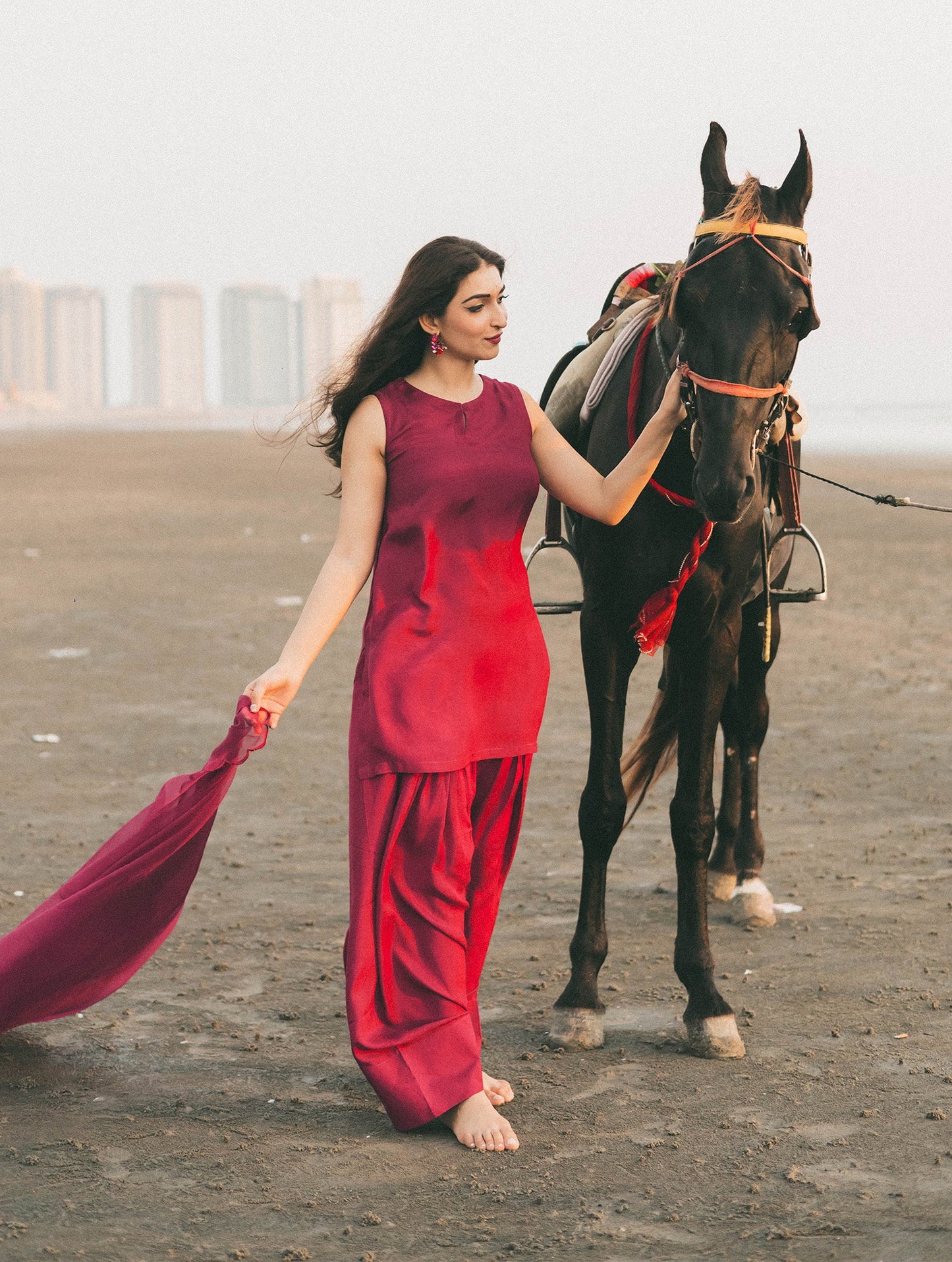QF- ZAHRA MAHROON STITCH