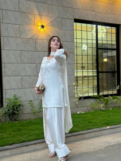 QAFLA COLLECTION MARVI WHITE UNSTITCHED