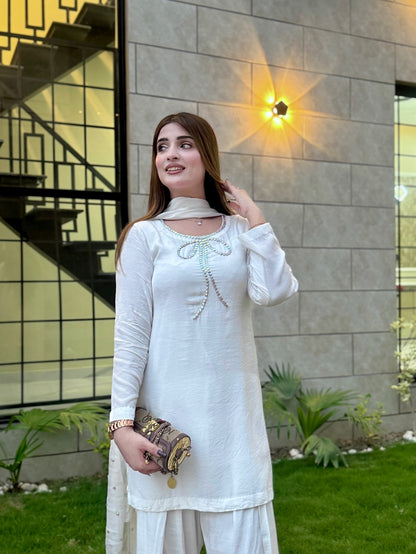 QAFLA COLLECTION MARVI WHITE UNSTITCHED