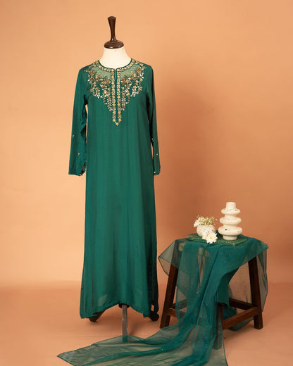 QAFLA COLLECTION  NURAH UNSTITCHED