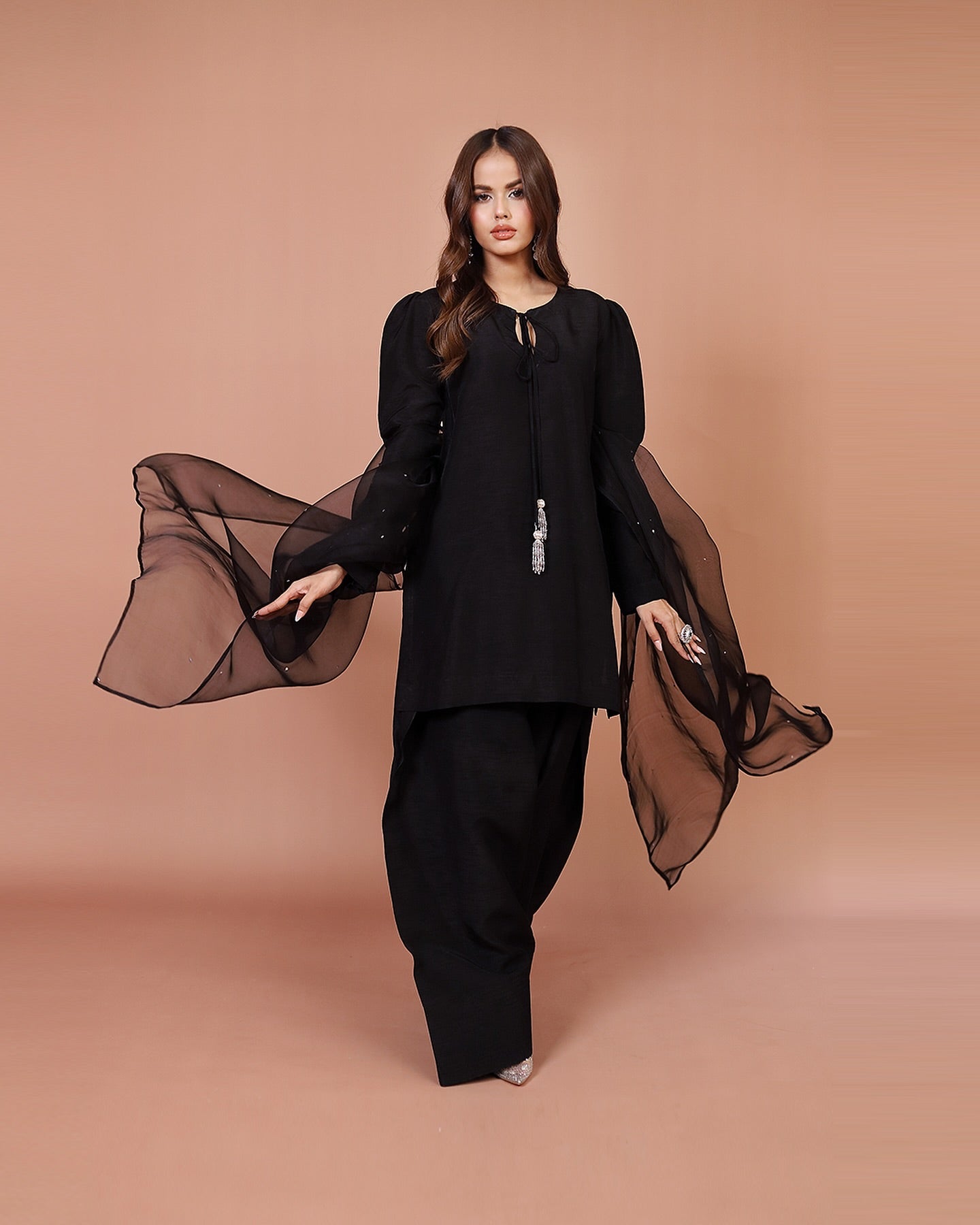 QF- SIA BLACK STITCH